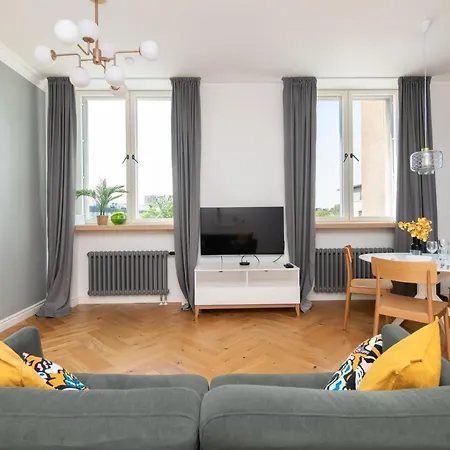 Hilltop - Grand Gonsiori Apartment Tallinn