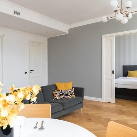 Hilltop - Grand Gonsiori Tallin