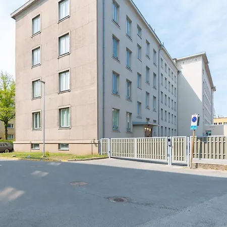 Hilltop - Grand Gonsiori Daire *